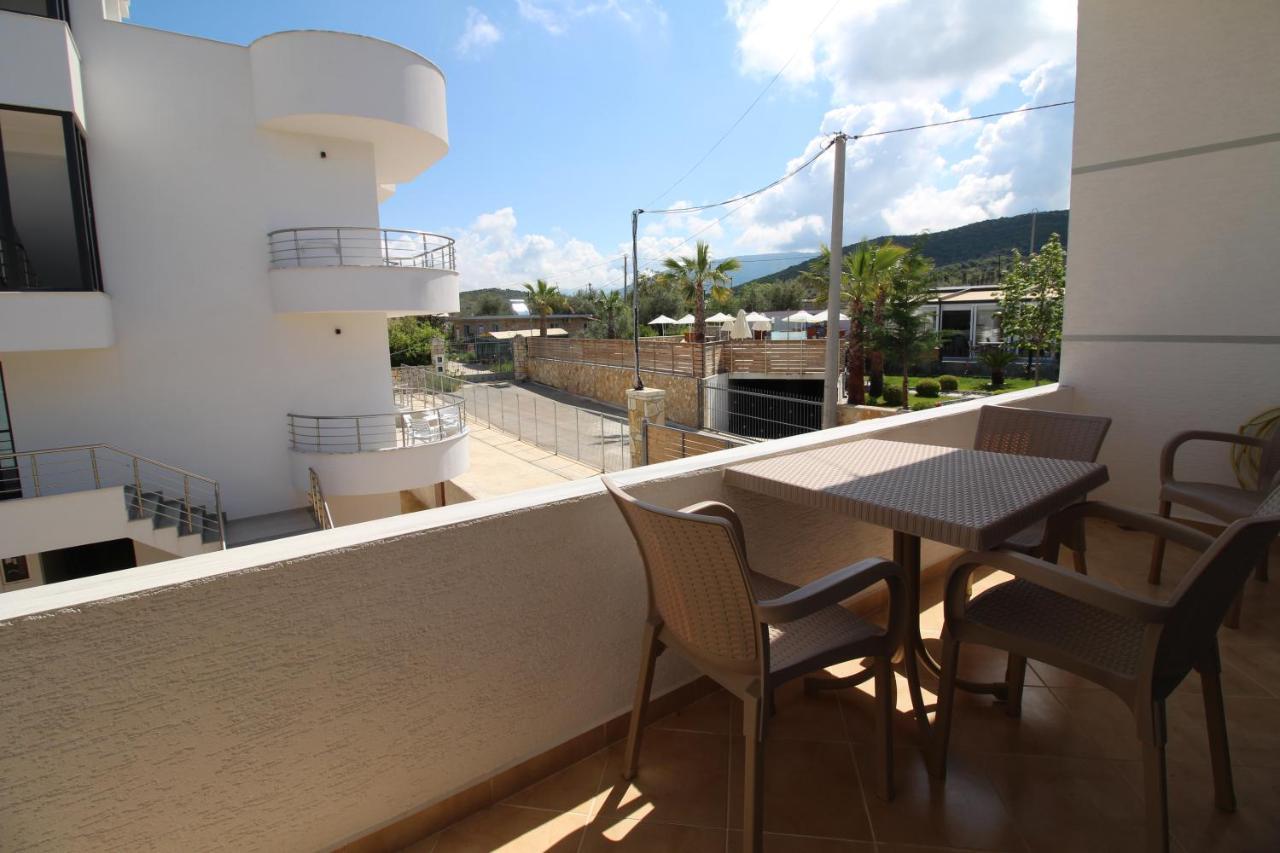 Erjon Apartments Εξαμίλιο Εξωτερικό φωτογραφία