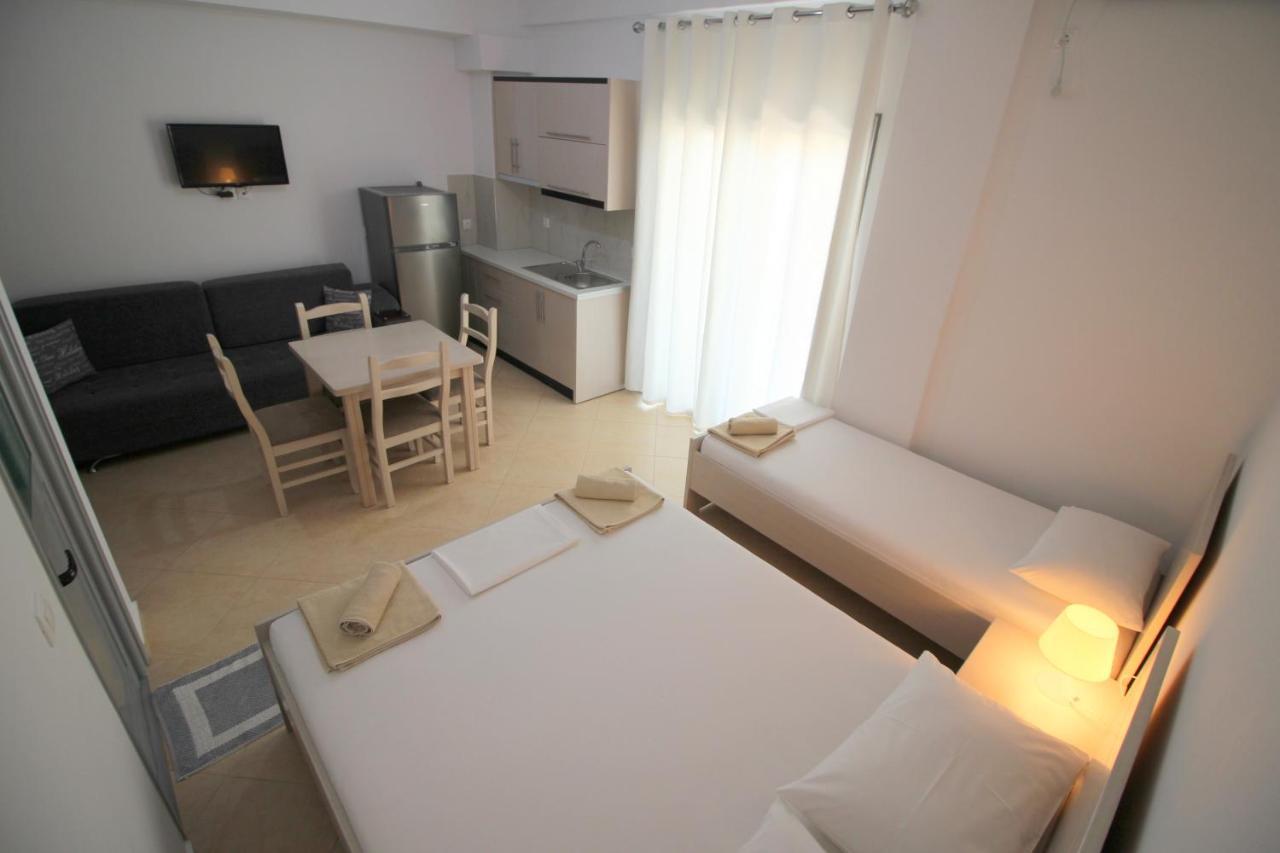 Erjon Apartments Εξαμίλιο Εξωτερικό φωτογραφία