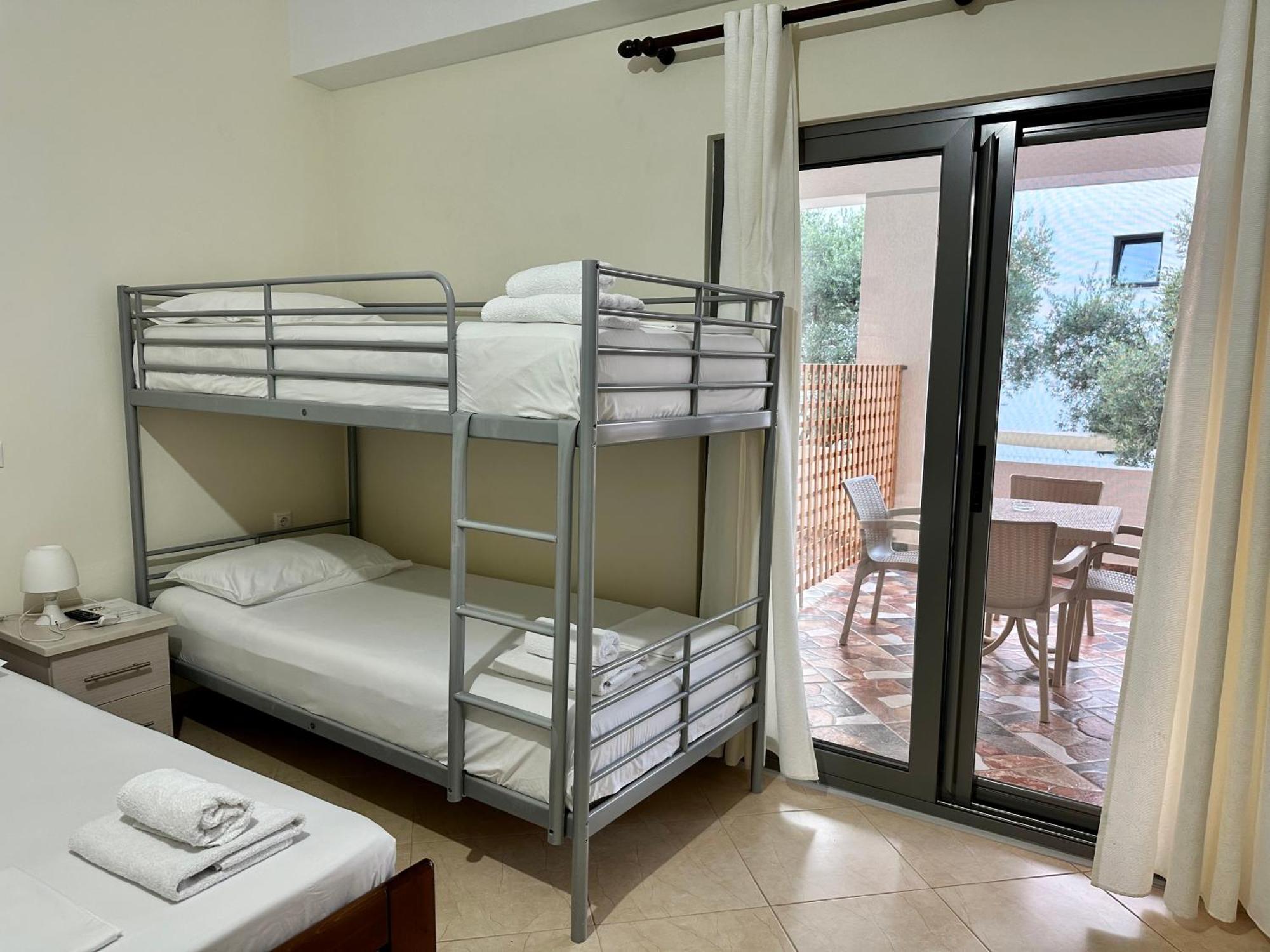Erjon Apartments Εξαμίλιο Εξωτερικό φωτογραφία