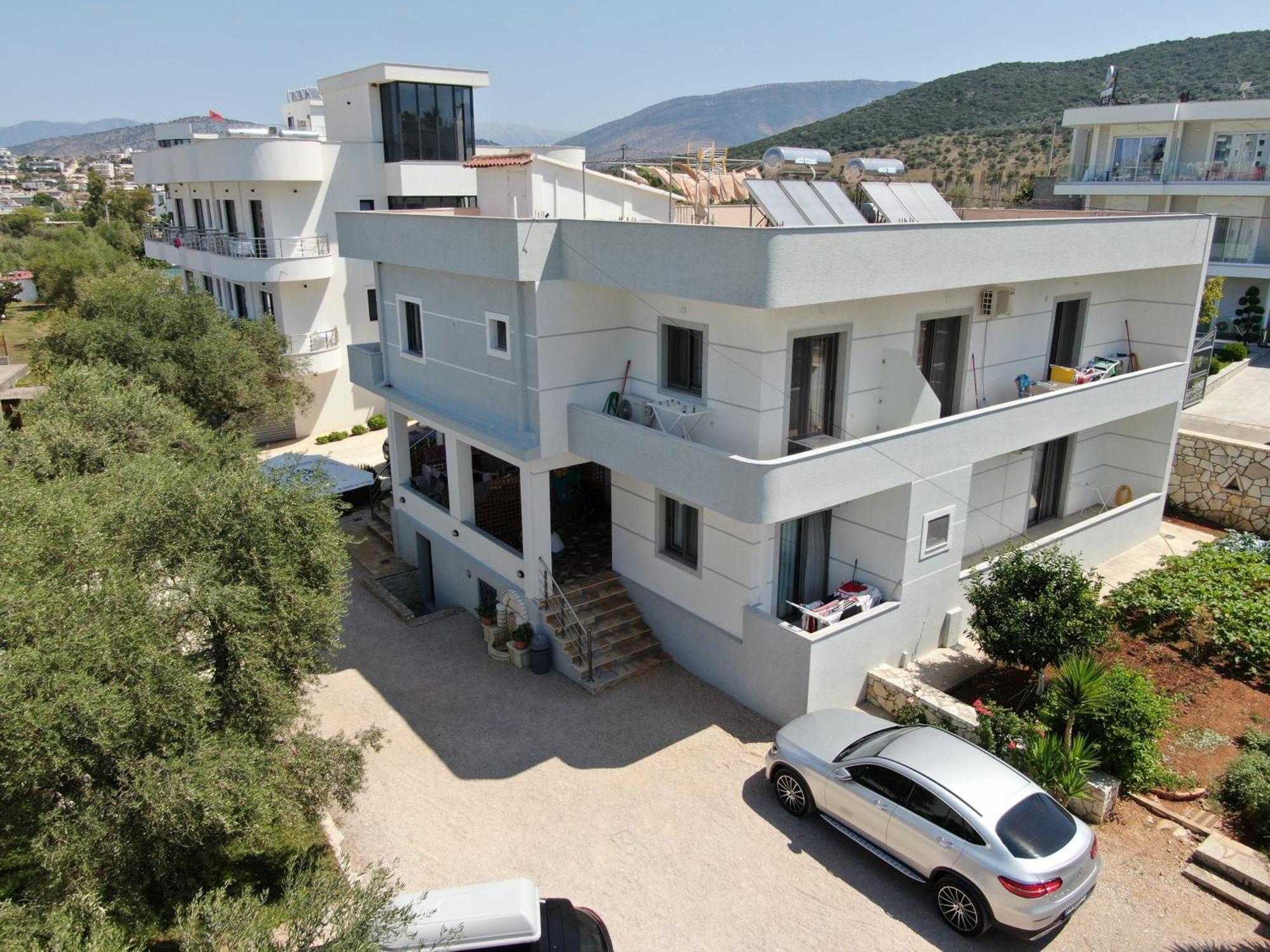 Erjon Apartments Εξαμίλιο Εξωτερικό φωτογραφία