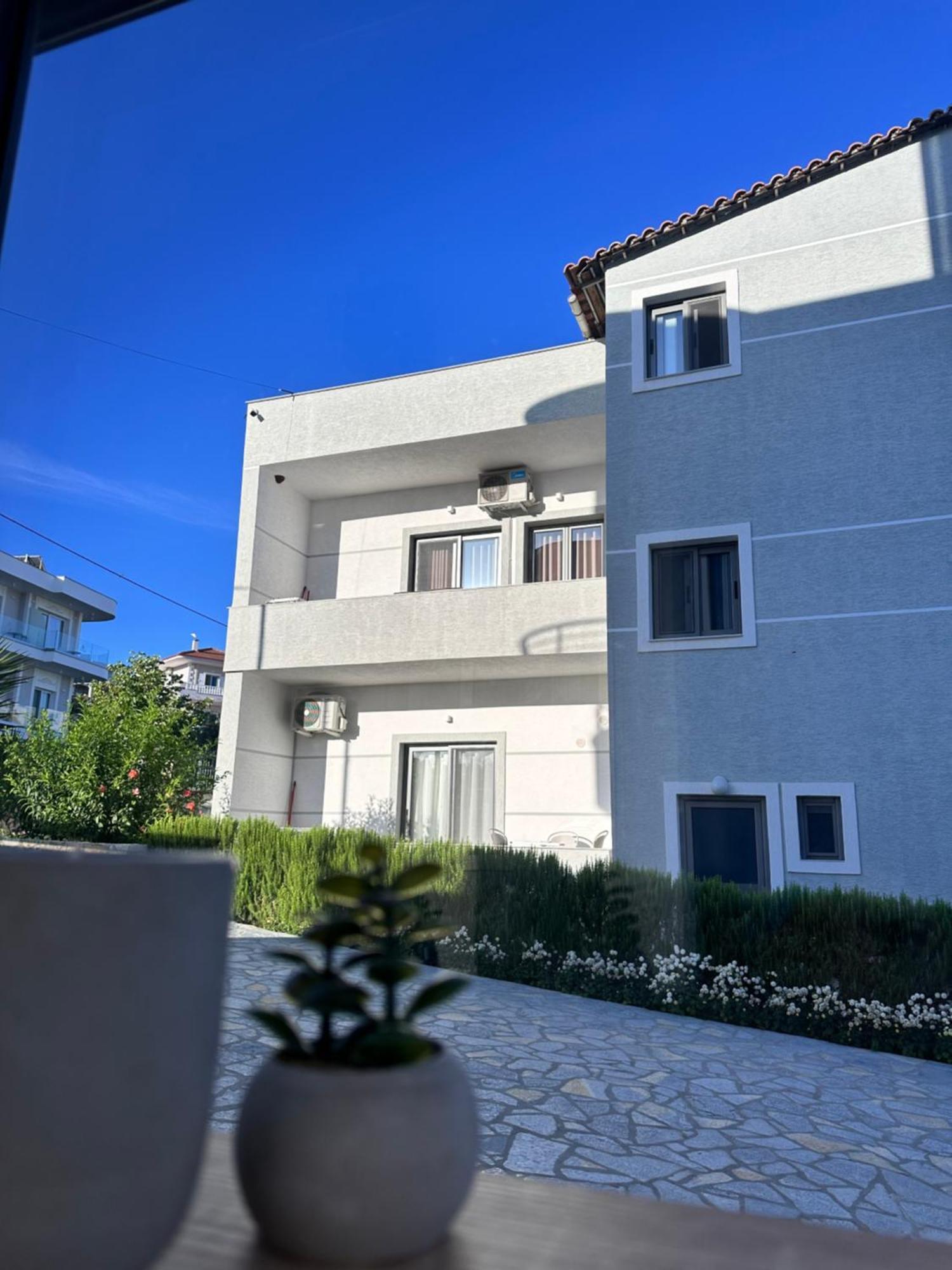 Erjon Apartments Εξαμίλιο Εξωτερικό φωτογραφία