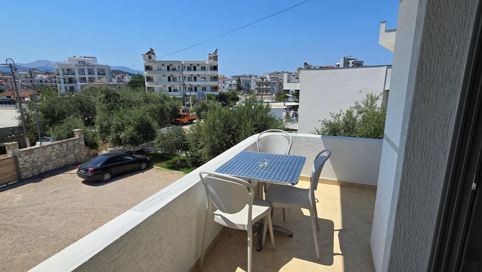 Erjon Apartments Εξαμίλιο Εξωτερικό φωτογραφία